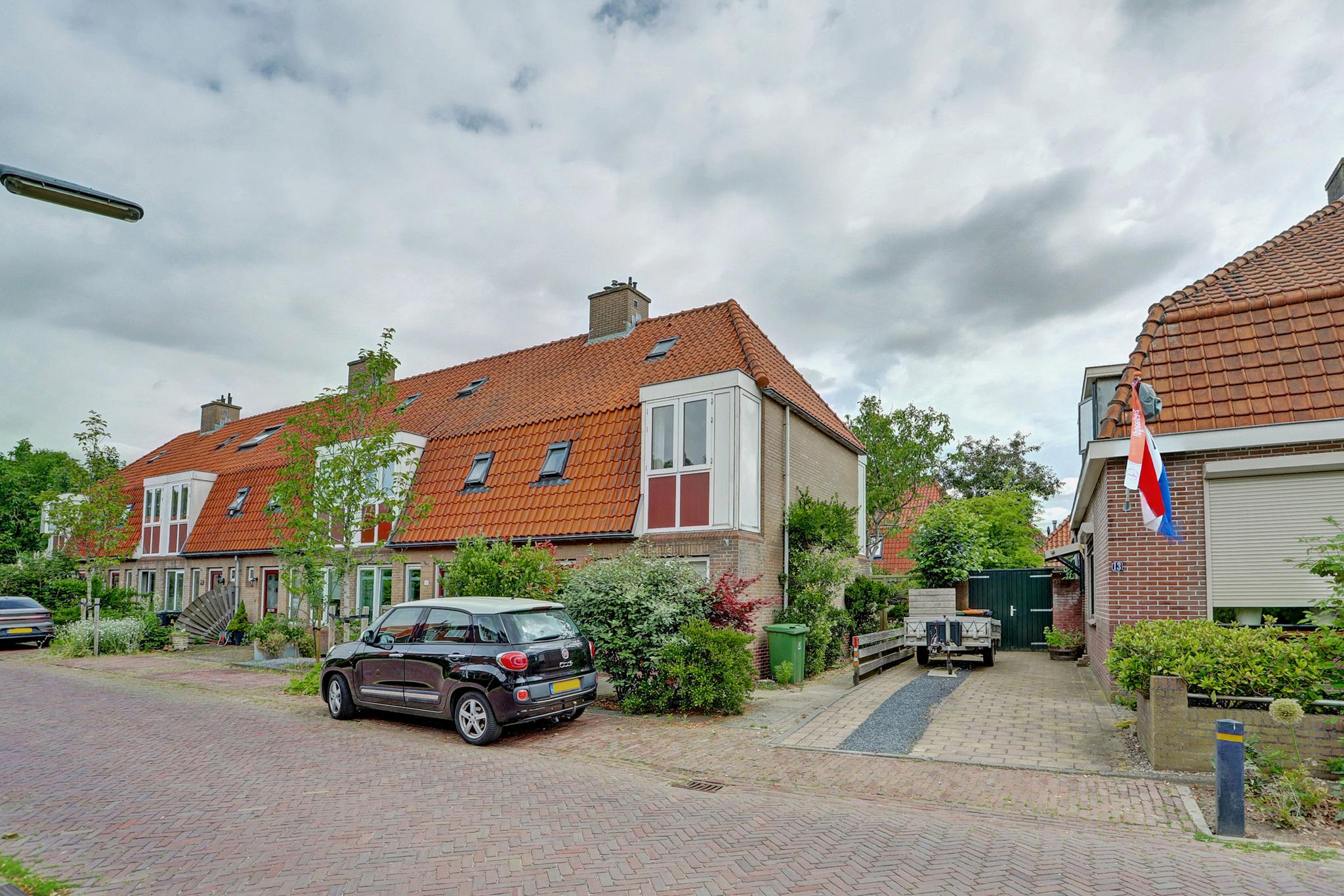 Lobbendijk 15